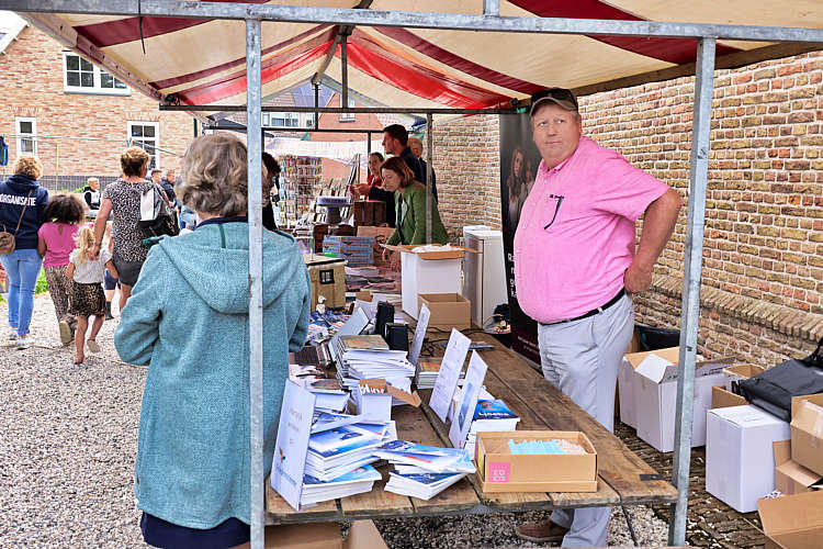 Rommelmarkt 2022 Waarder_111